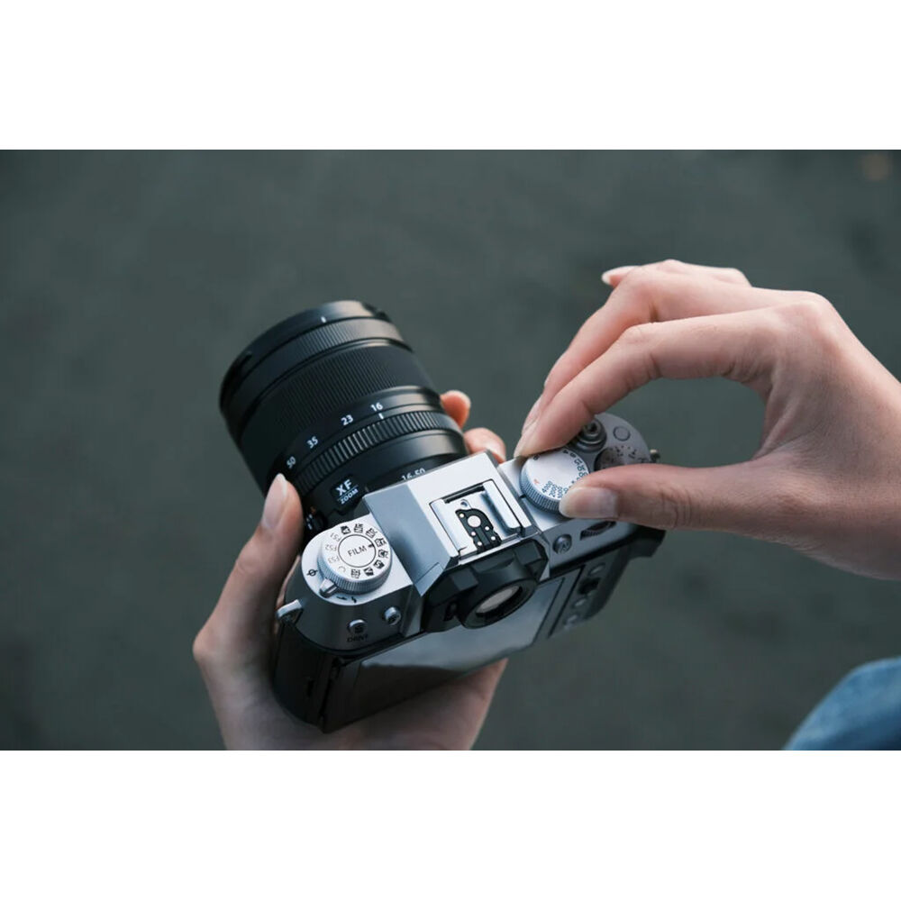 FUJIFILM X-T50 Mirrorless Camera with XF 16-50mm f/2.8-4.8 Lens (Silver) (Silver)