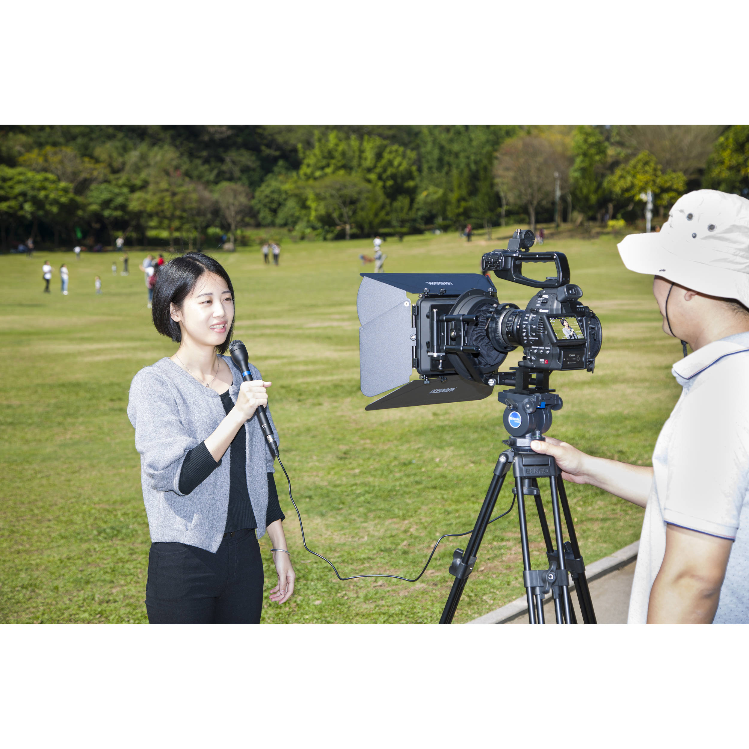 BOYA BY-HM100 Dynamic Handheld Microphone