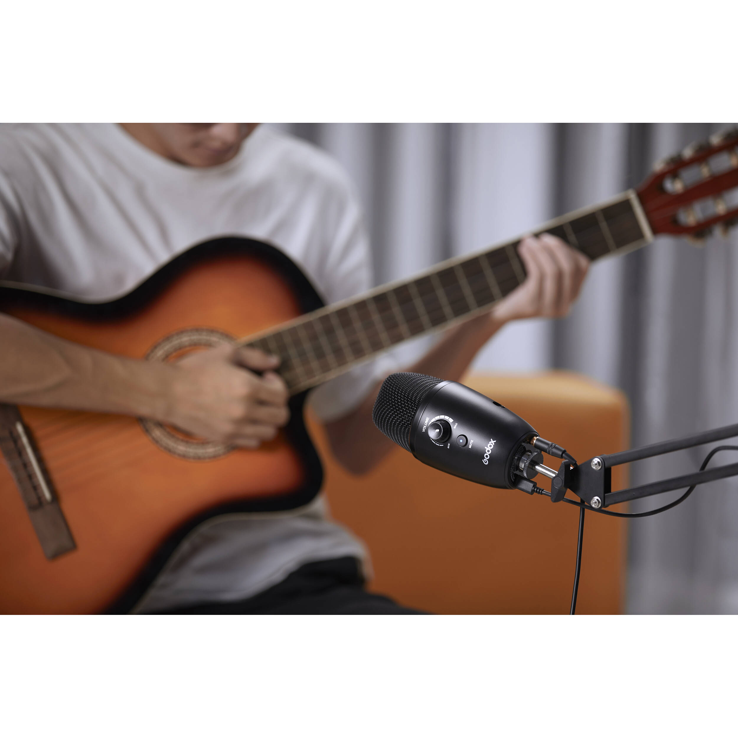 Godox UMic82 Multi-Pattern Desktop USB Condenser Microphone