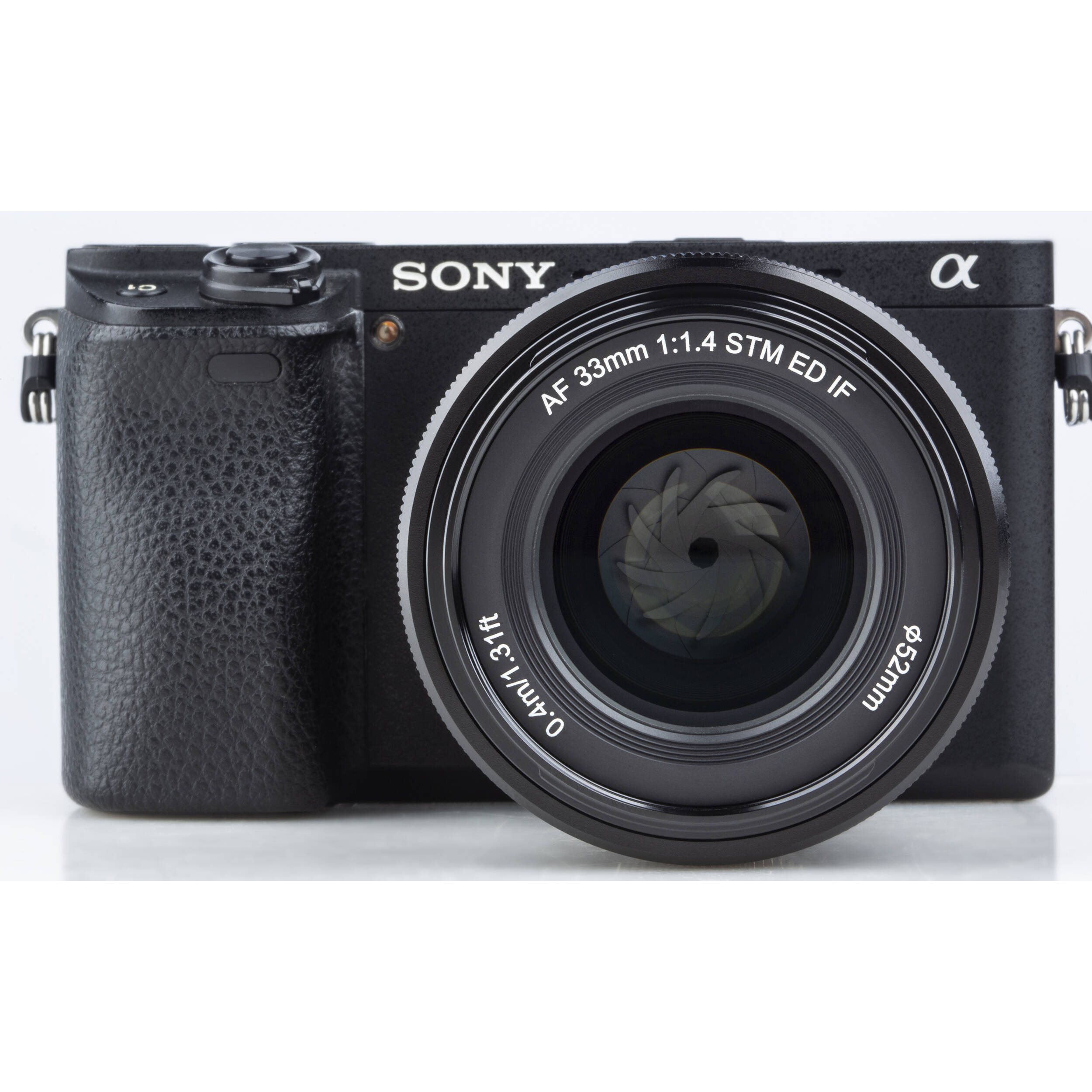 Viltrox AF 33mm f/1.4 Z Lens for Nikon Z (Black) - Image 15