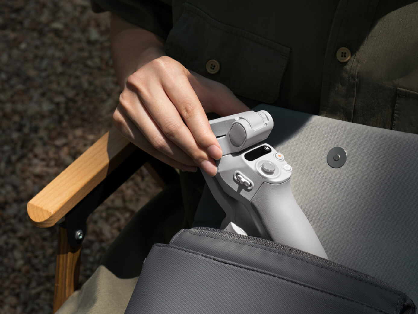 DJI Osmo Mobile SE Smartphone Gimbal - Image 4