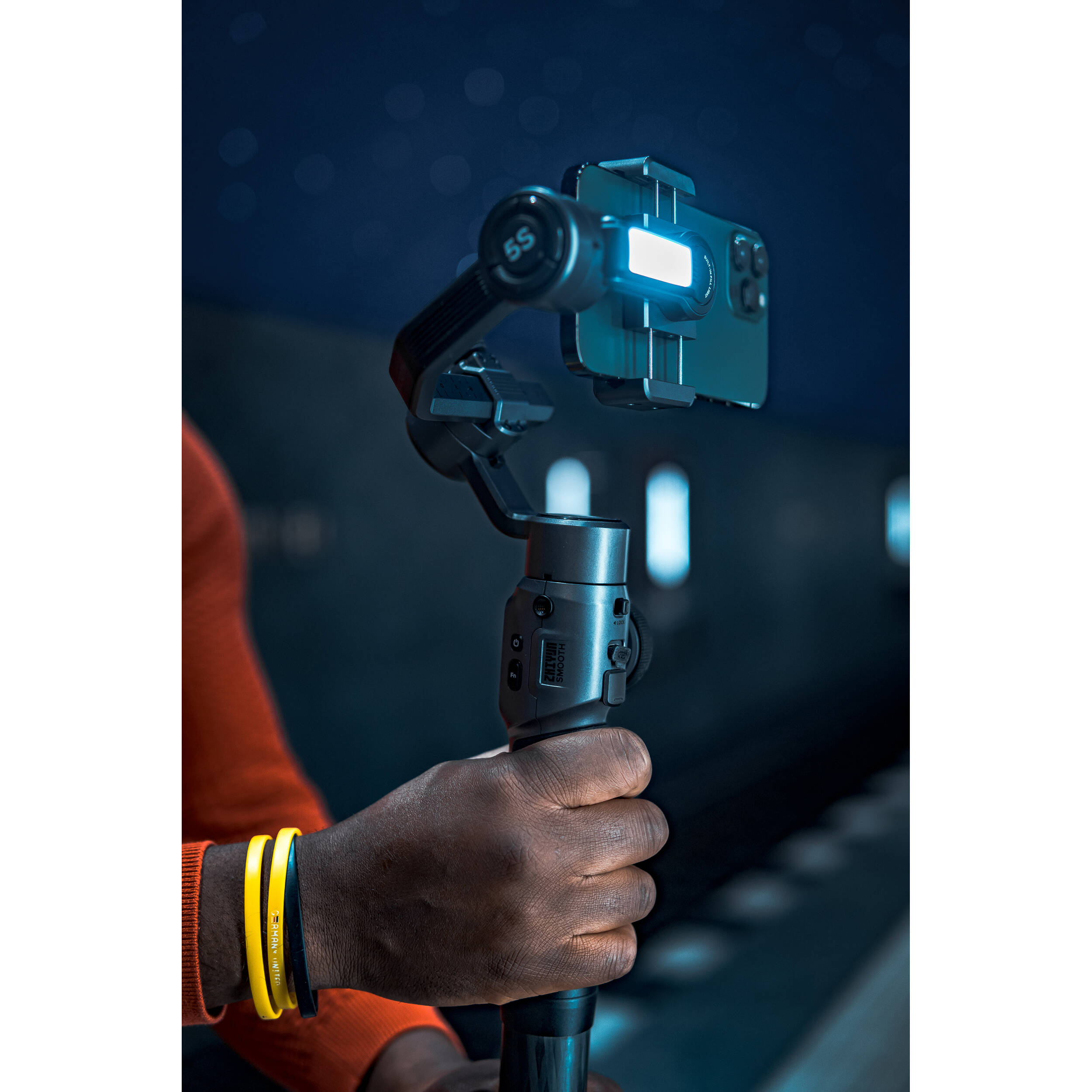 Zhiyun SMOOTH 5S Smartphone Vlogging Stabilizer - Image 7