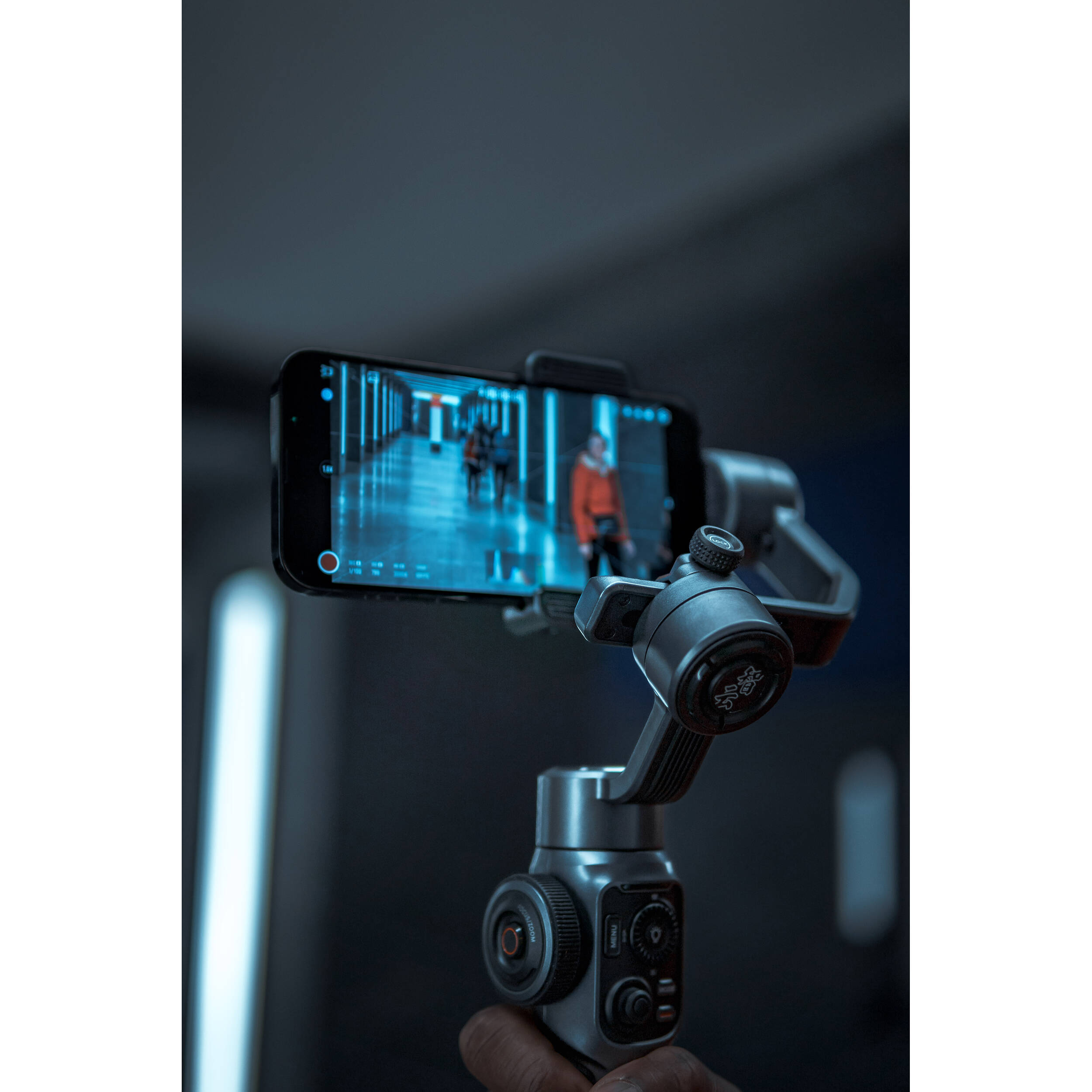 Zhiyun SMOOTH 5S Smartphone Vlogging Stabilizer - Image 9