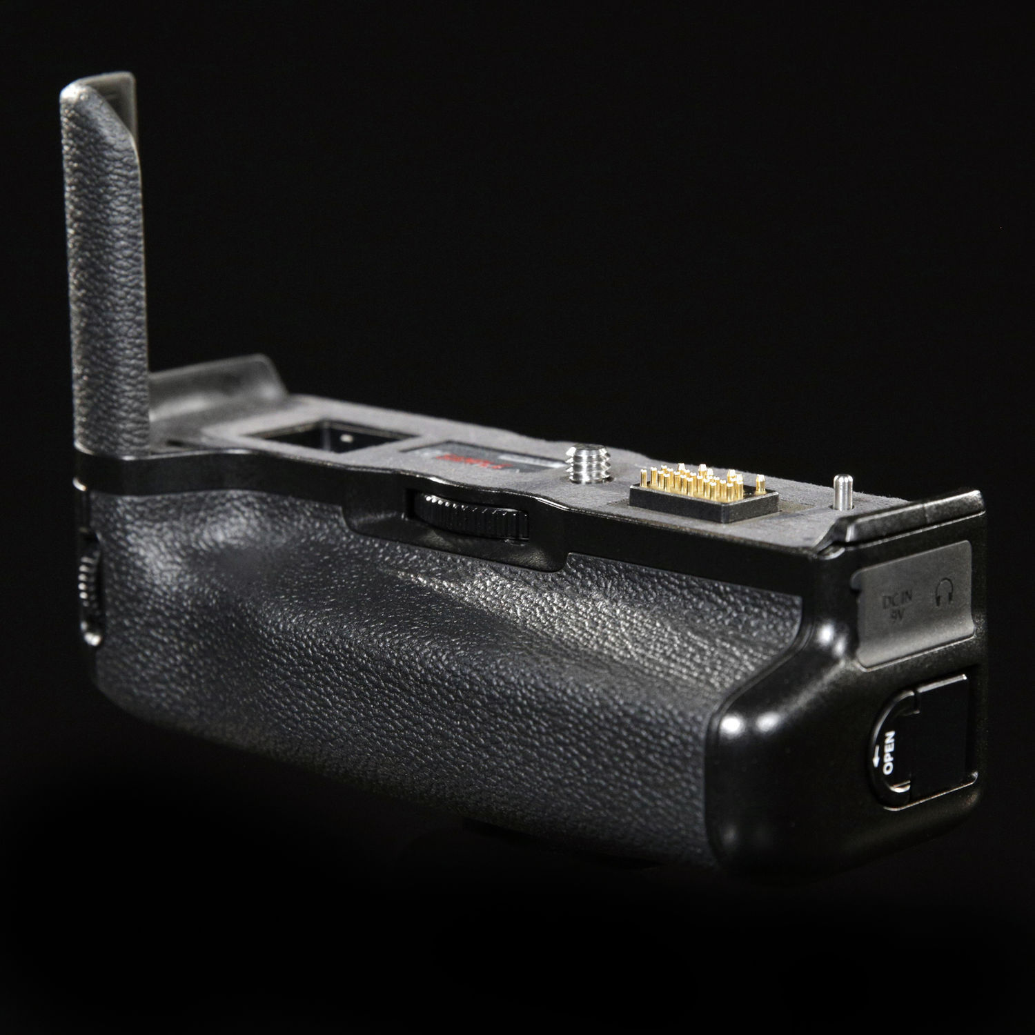 FUJIFILM VPB-XT2 Vertical Power Booster Grip - Image 3