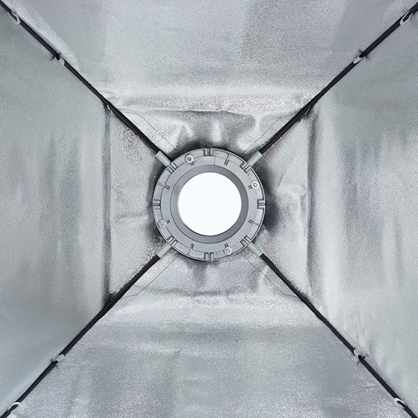 EasySoftbox 60x60cm with Bowens Mount - Image 3